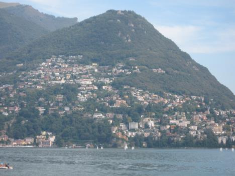 Lugano 040.jpg   25kb   26.03.2021 22:32:26